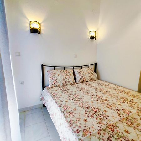 Nea Skioni Comfy Apartments - Halkidiki Kültér fotó